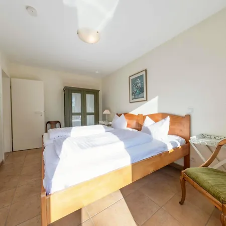 Apartment Altstadt Idylle-ein Charmantes Refugium In Der Historischen Altstadt Von Waren Mueritz